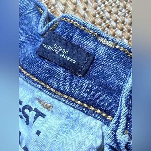 Gap Denim Women's Medium Wash Favorite High Waist Jegging,Size 8/29 Petite - Picture 7 of 9